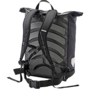 Le sac à dos Ortlieb Messenger-Bag Pro de 39 litres est un produit de messagerie professionnel haut de gamme avec compartiment transparent pour l'insertion d'affiches publicitaires au format A3 pour une utilisation secondaire comme espace publicitaire mobile