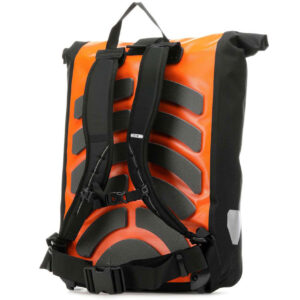 Le sac à dos Ortlieb Messenger-Bag de 39 litres est un produit de messagerie professionnel haut de gamme avec compartiment transparent pour l'insertion d'affiches publicitaires au format A3 pour une utilisation secondaire comme espace publicitaire mobile